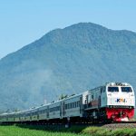Naik Kereta Lintasi Wilayah Daop 3 Cirebon, Tawarkan Pengalaman Perjalanan Mengesankan